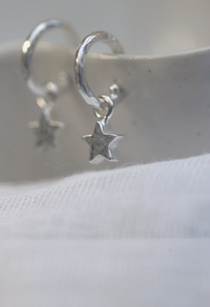 Star Drop Huggies